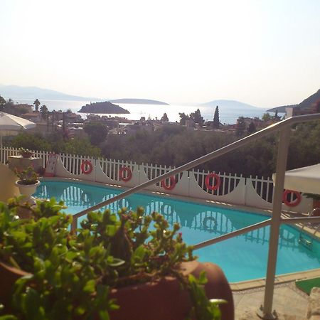 Viaros Hotel Apartments Tolo Bagian luar foto