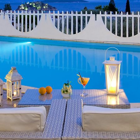Viaros Hotel Apartments Tolo Bagian luar foto