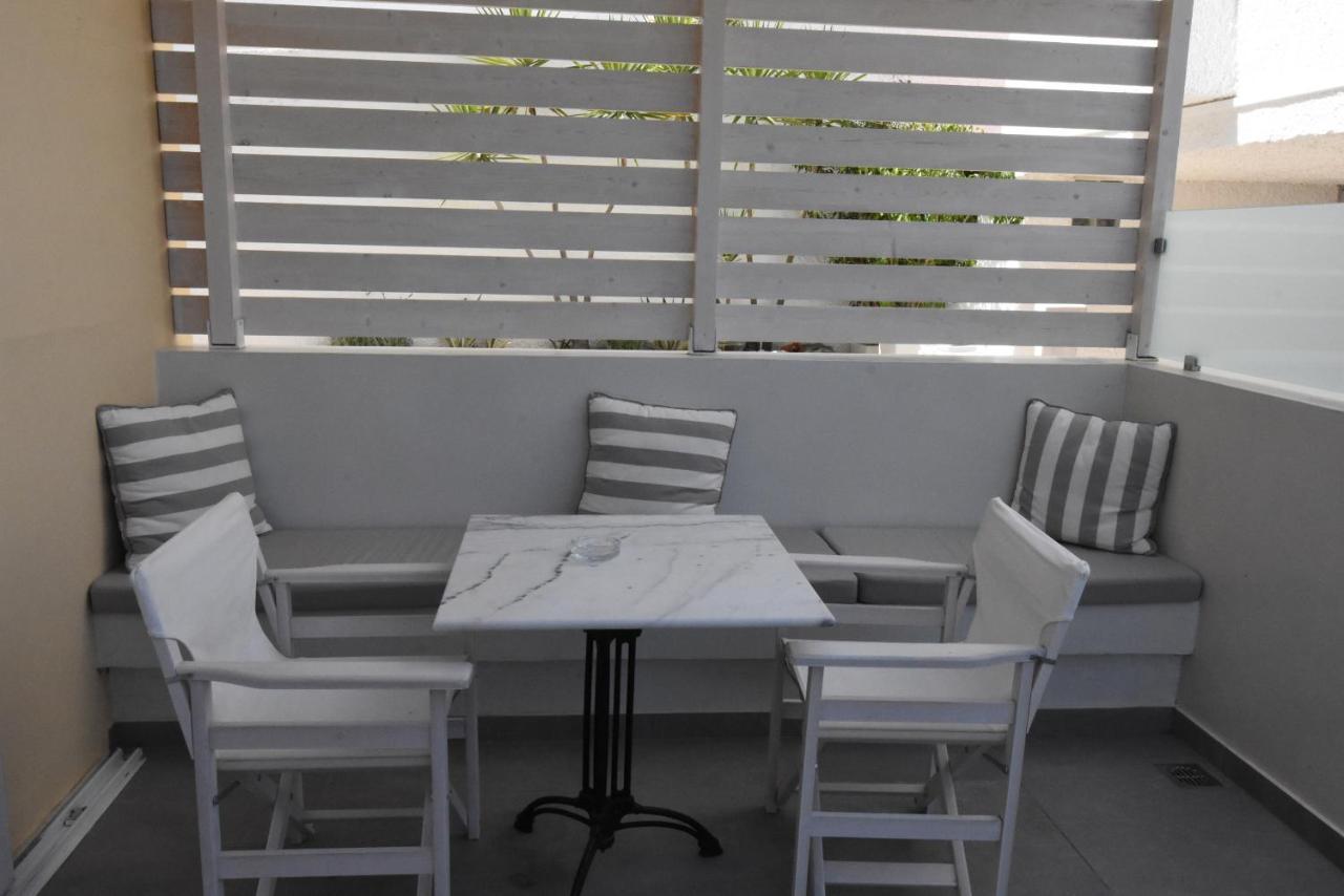 Viaros Hotel Apartments Tolo Bagian luar foto